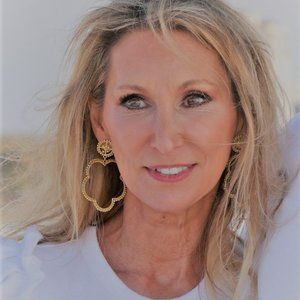 Meet your Posher, Tracy